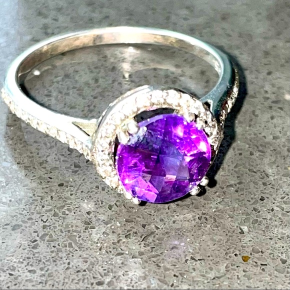 NEW Round Amethyst Halo Ring with Diamond Aura accents on 925 silver sz 9 - Picture 5 of 9